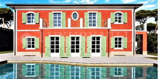 Villa a Forte dei Marmi